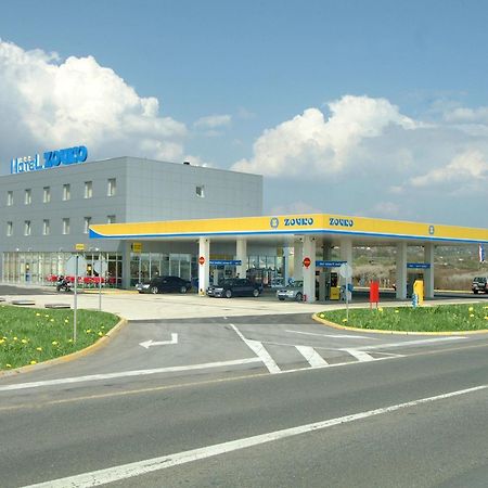 Hotel Zovko Slavonski Brod Exteriör bild