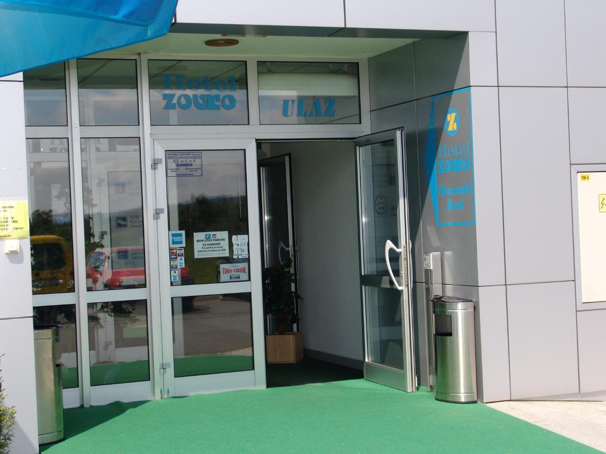 Hotel Zovko Slavonski Brod Exteriör bild